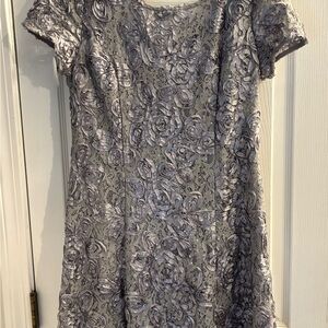 Alex Evenings Gray Floral Lace Midi Dress